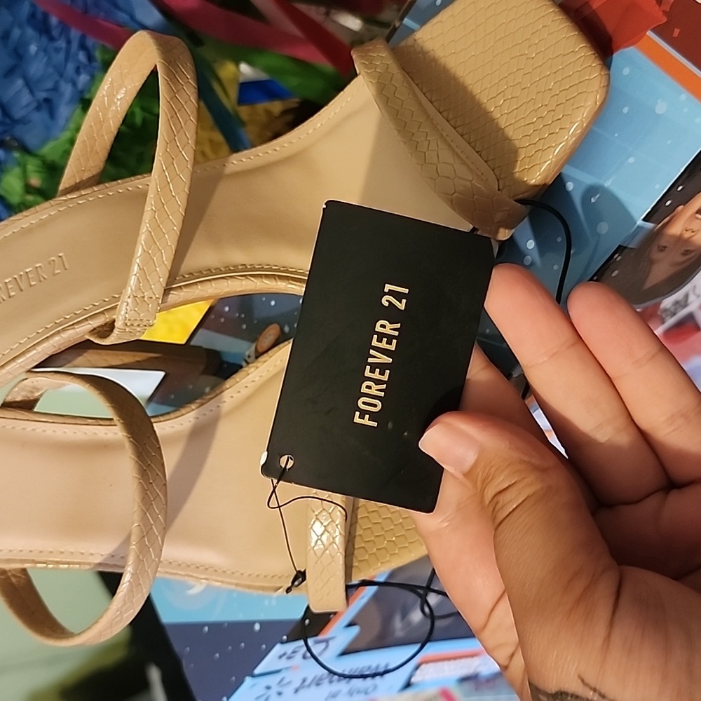 Forever 21 heels - Picture 3 of 3